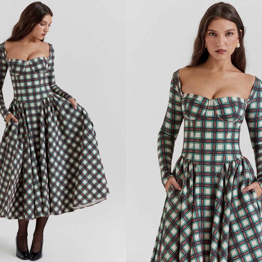 House of CB ‘Eliza’ Red Tartan Corset Midi Dress NWOT - Picture 2 of 13